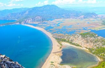 İztuzu Plajı: Caretta Carettaların Yuvası ve Dalyan’ın İncisi Hakkında Tam Rehber İztuzu Plajı, Muğla