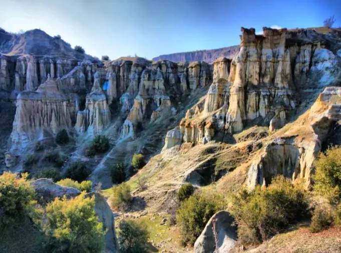 Manisa Gezilecek Yerler: Tarihi ve Doğal Güzellikleriyle Bir Keşif Rehberi